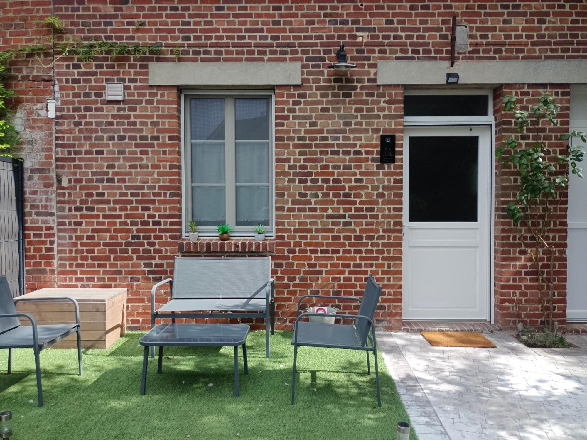 Au 112 Maison D'Hotes Estrees-Saint-Denis Exterior foto